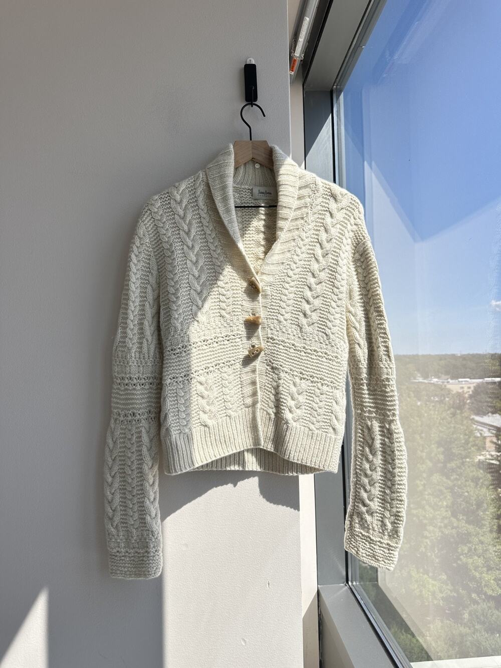 Neiman Marcus 100% Cashmere Ivory Shawl Collar Cable Knit Cardigan Sweater Sz L